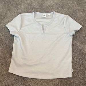 Aritzia TNA baby blue waffle print tee